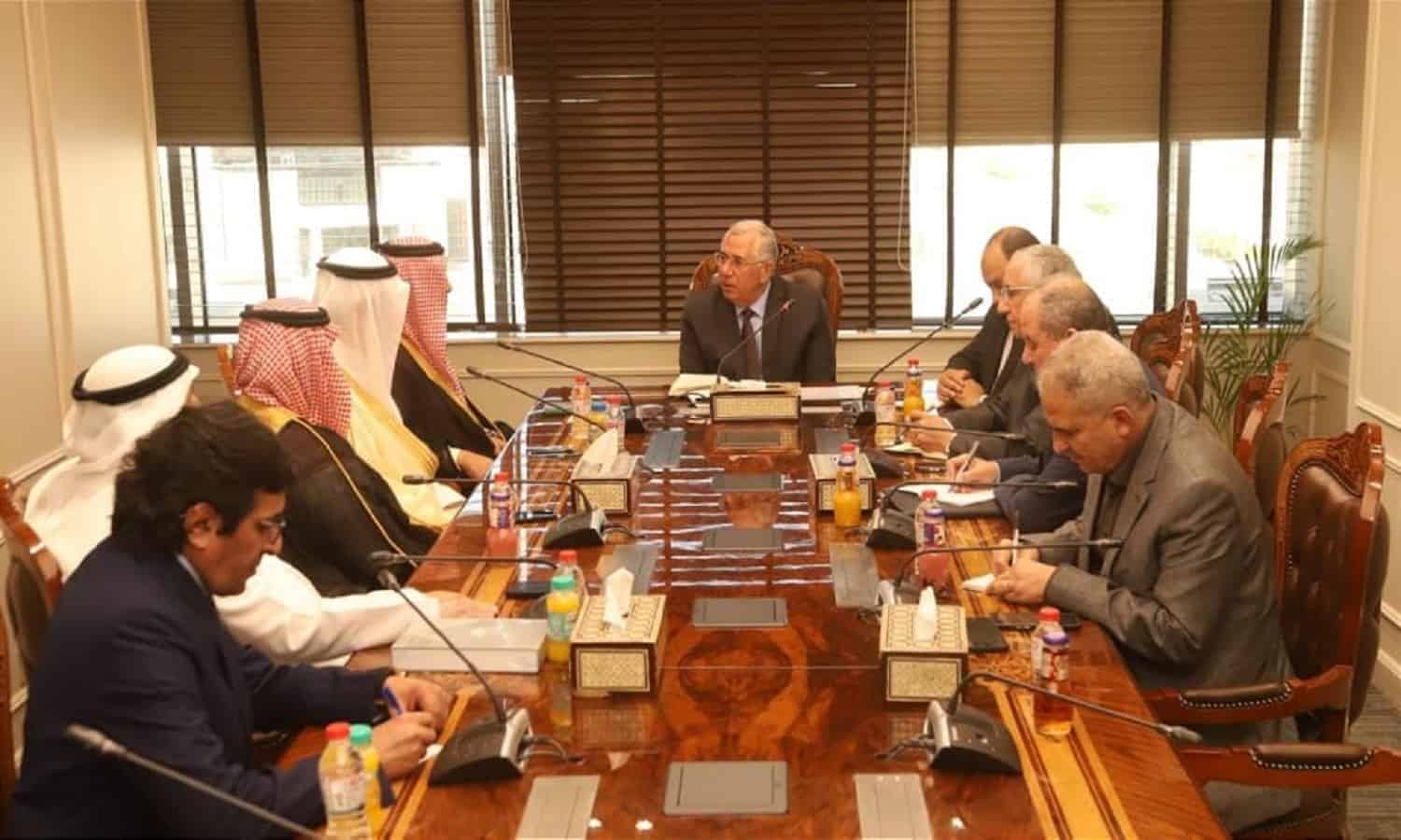 وزير الزراعة يبحث مع مستثمرين سبل تعزيز الاستثمار الزراعي السعودي في مصر
