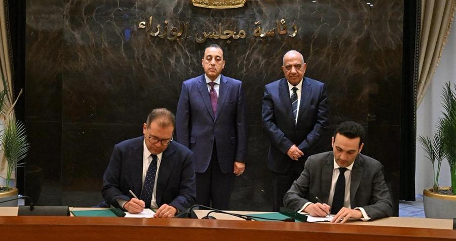 اتفاقيات تمويل لمشروع دندرة للطاقة الشمسية باستثمارات 650 مليون دولار