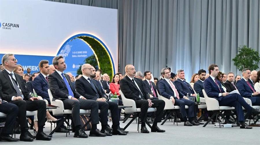 كريم بدوي يمثل مصر في أسبوع باكو للطاقة