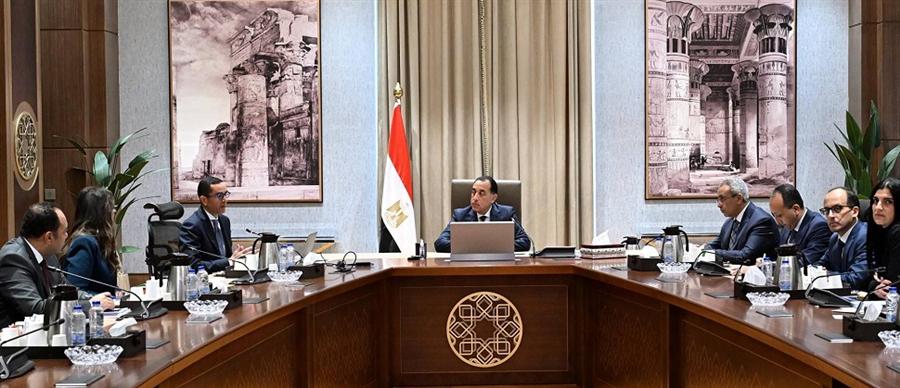 الحكومة تؤكد: شراكات استثمارية دون بيع الأصول لتعظيم عوائد الصندوق السيادي