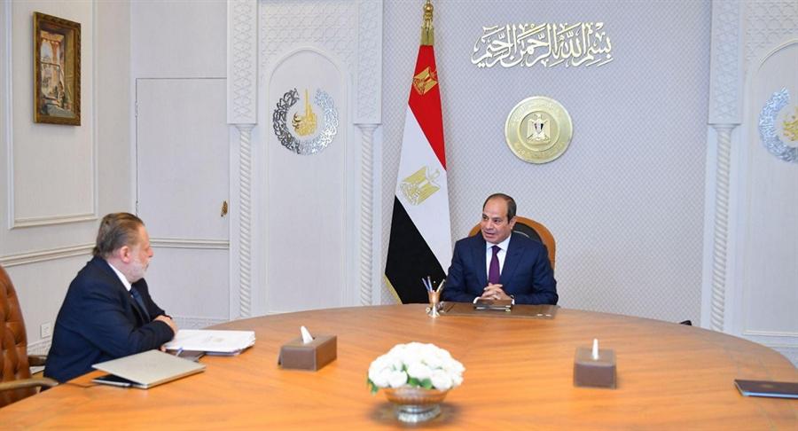 السيسي يبحث مع محافظ المركزي خفض التضخم وزيادة الاحتياطي النقدي إلى 53 مليار دولار