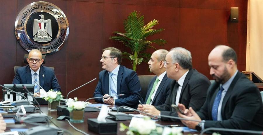وزير الاستثمار يبحث مع سكاتك النرويجية تعزيز استثمارات الطاقة المتجددة بمصر