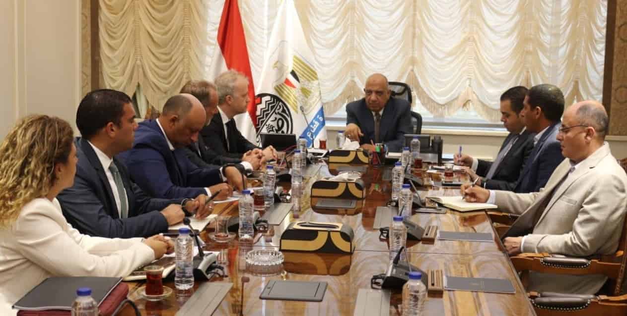 Egyptian-French consortium mull building 2 solar plants for metal industries

