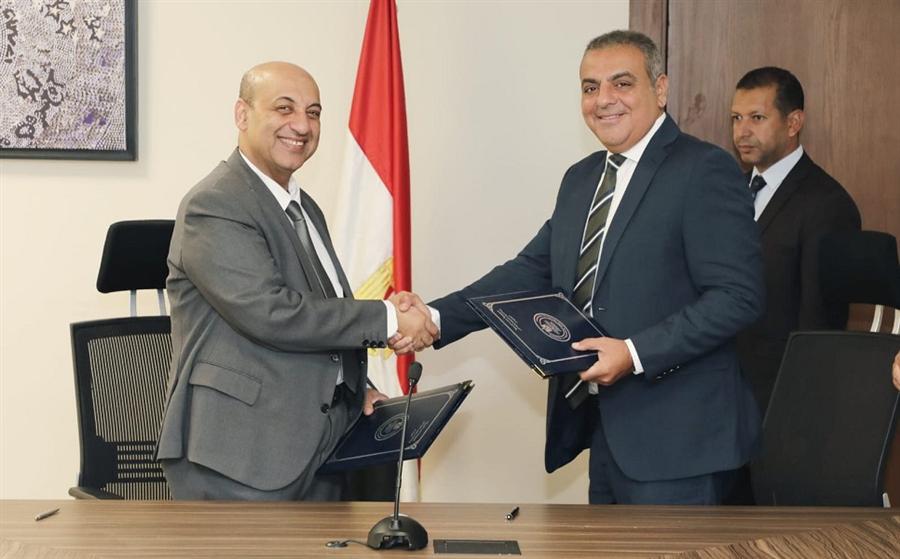 أسمنت سينا توقع بروتوكول مع وزارة التربية والتعليم لتأهيل كوادر متخصصة في الصناعة