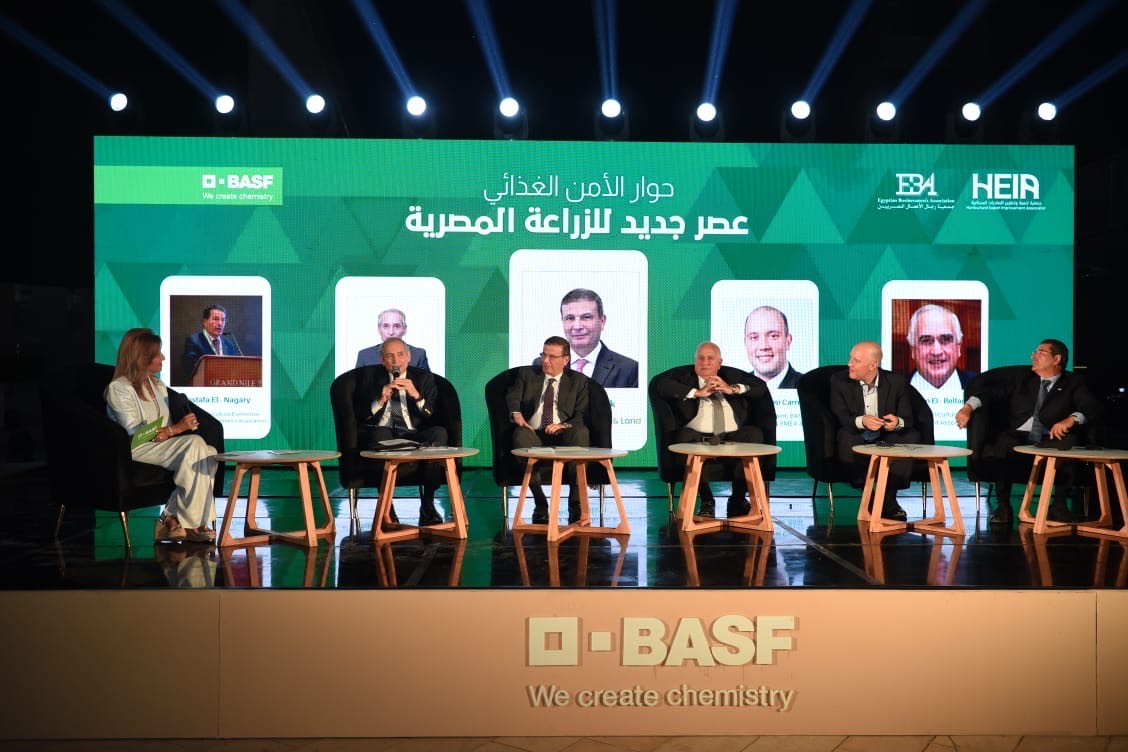 وزير الزراعة يعلن التعاون مع شركة بي.إيه.إس.إف لتأهيل طلاب المدارس: نستهدف تصدير العمالة لأوروبا   