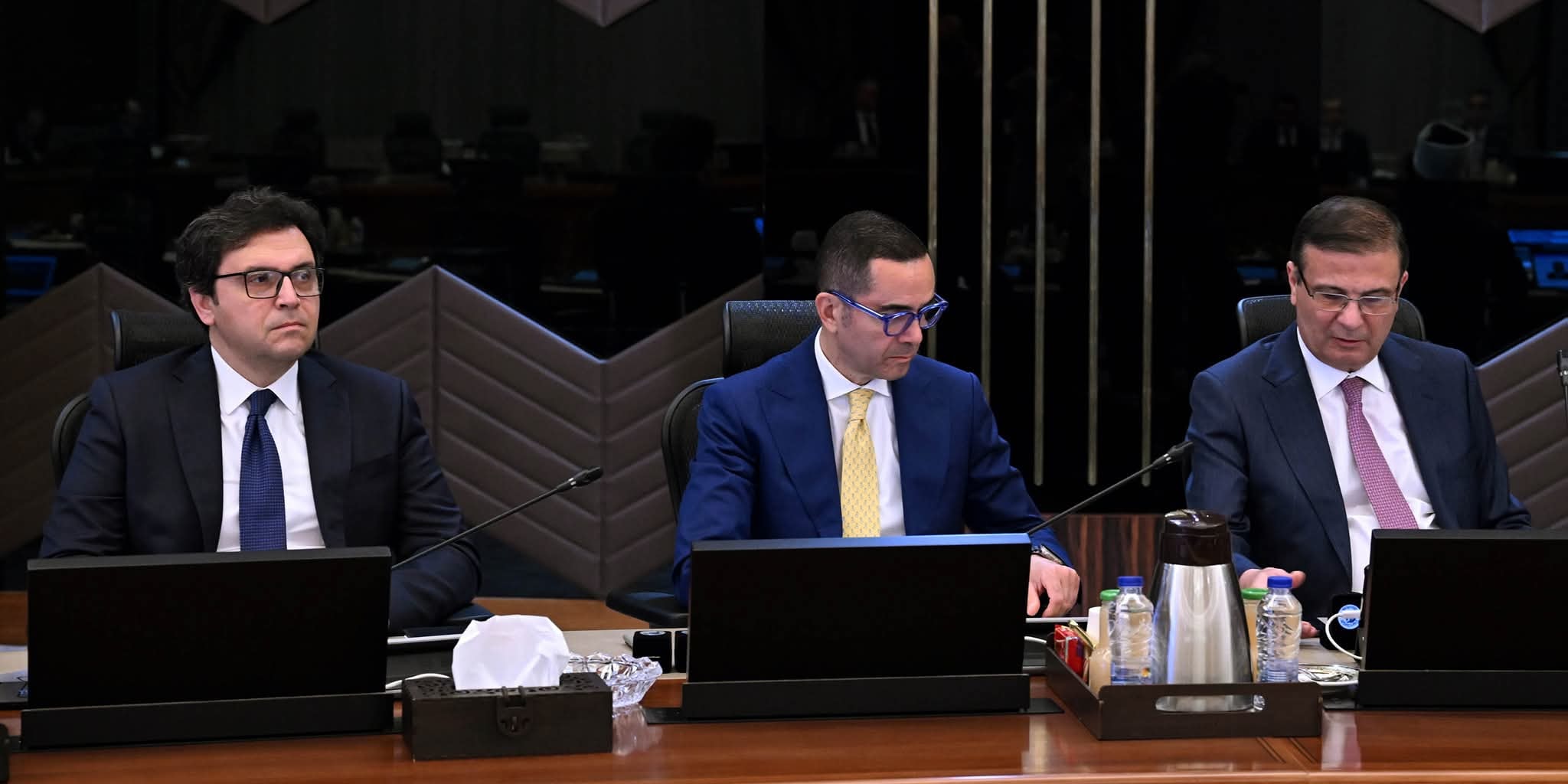الخطيب يستعرض خريطة استثمارية تضم فرصًا جاهزة التراخيص بموافقات مسبقة