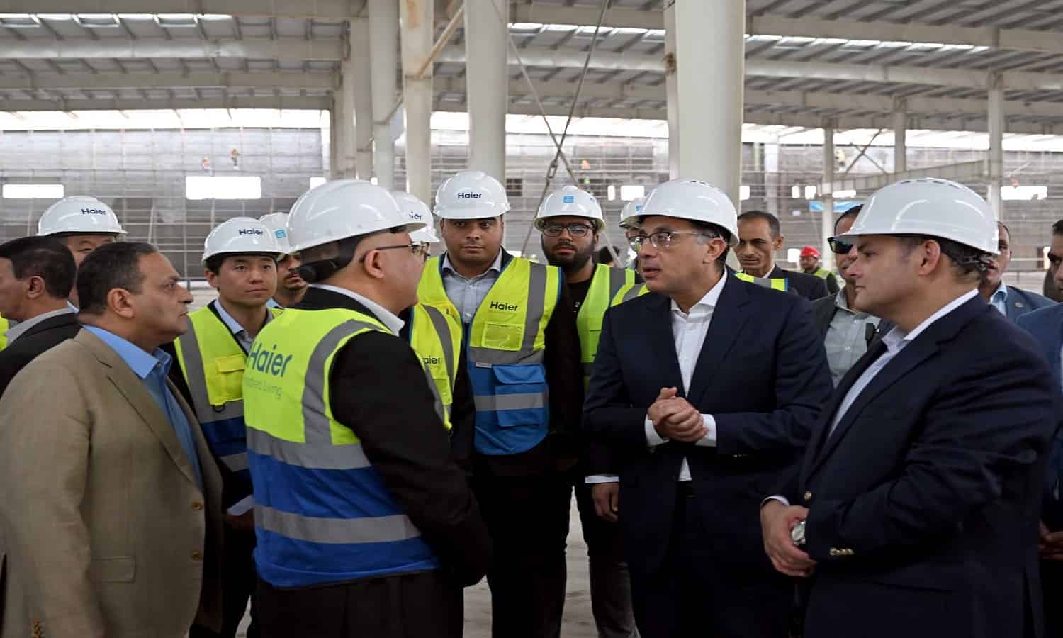 مدبولي يتفقد مجمع هاير الصناعي الصينى بتكلفة استثمارية 135 مليون دولار