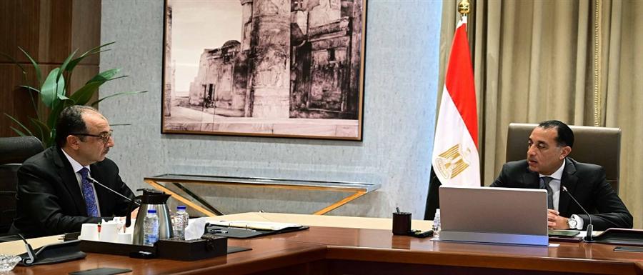 مدبولي يستعرض فرص الاستثمار بقطاعي السياحة والتشييد للاستفادة من أصول الدولة