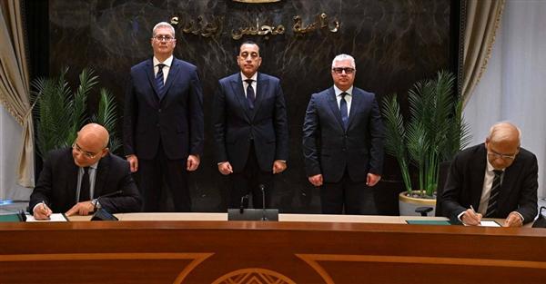 توقيع عقد إنشاء مصنع جديد لإندوراما مصر للأسمدة بالمنطقة الاقتصادية لقناة السويس