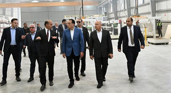 مدبولي يفتتح مشروع كامستون للصناعات المتطورة بالسخنة باستثمارات 8 مليون دولار