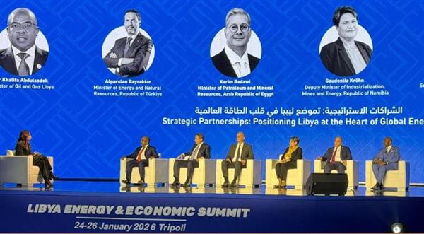 مصر وليبيا توقعان مذكرة تعاون لتعظيم القيمة المضافة للبترول والغاز