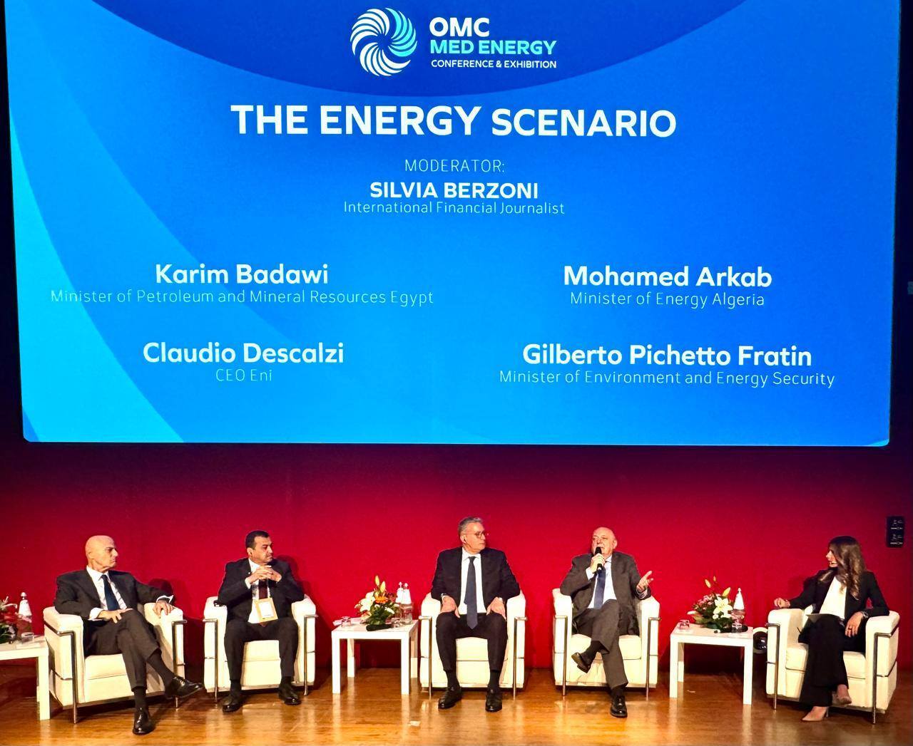 خلال مؤتمر OMC بإيطاليا وزير البترول يناقش البحث والاستكشاف والتكرير مع عدد من الشركات العالمية