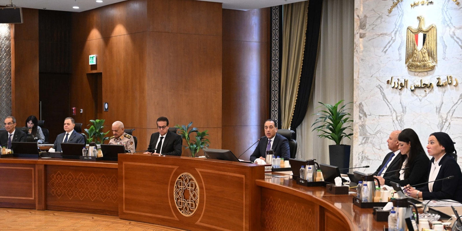 الحكومة تكلف الصندوق السيادي بدراسة نقل ملكية 15 مبنى شاغرًا تمهيًدا لاستغلالها
